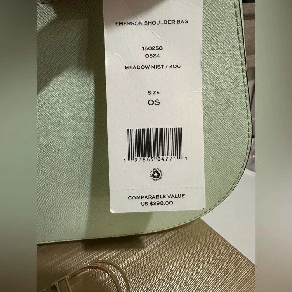 Tory Burch Emerson Shoulder Bag - Picture 4 of 10